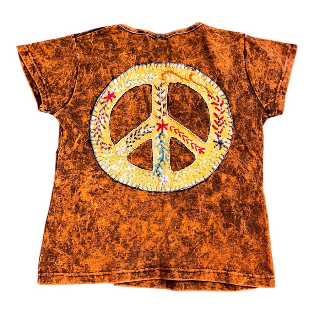 Shop Therapy Burnt Orange Hippie Inspired Baby Tee size M
